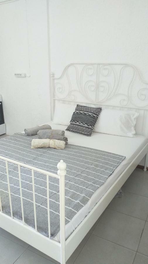Meli'S Studio Appartement Pefkochori Buitenkant foto